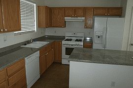 Regal 4 Bedroom Home with Unique Design  in Las Vegas, NV (Photo 2 of 2)