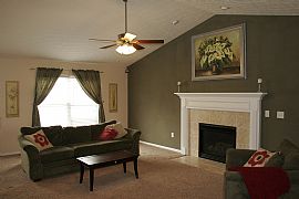4 Bed, 4 Bath, Finished Basement, Fenced Yard in Lebanon, OH (Photo 2 of 2)