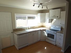 Best 1 BR Condo in Town - Looks, Location, and Convenience in Stanton, CA (Photo 5 of 6)