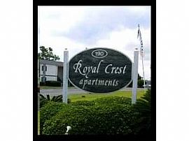Spacious 1 BR Apartment Available at Royal Crest in Pensacola, FL (Photo 4 of 4)