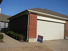 Like New 2 Bedroom Condo That's Been Lived in Only One Year  in Garland, TX