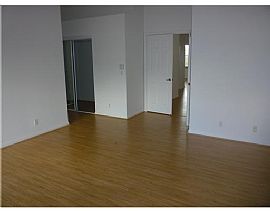 Pembroke Pines, Fl Beautiful, Spacious, Well Kept 5 B / 3.5 Br in Pembroke Pines, FL (Photo 2 of 12)