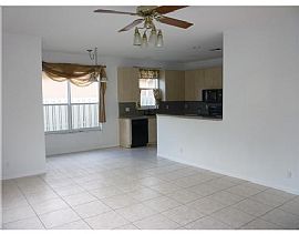 Pembroke Pines, Fl Beautiful, Spacious, Well Kept 5 B / 3.5 Br in Pembroke Pines, FL (Photo 5 of 12)