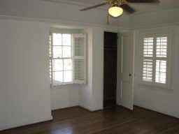 Near Lakewood Entertainment District This Historical 3br, 2 Ba  in Dallas, TX (Photo 11 of 12)