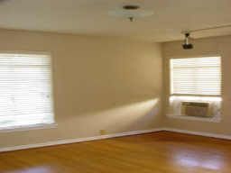 Must See in The Whiterock Area. Great Established Location Off  in Dallas, TX (Photo 7 of 9)