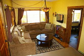 Furnished 1 Bedroom Cabin Includes Utilities in 29 Palms, CA (Photo 2 of 12)