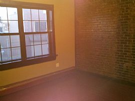 Spankin!freshwood Detail/new Appl/exposed Brick/no Fee/r Train in Brooklyn, NY (Photo 3 of 6)