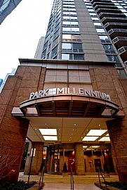 Hot River East Condo in Full Amenity Building in Chicago, IL (Photo 5 of 8)