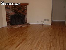Atlanta Area Townhouse with 2 Bedrooms in Marietta, GA (Photo 2 of 5)