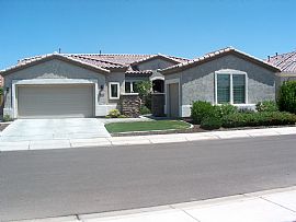 Gorgeous Home in Trilogy at Power Ranch in Gilbert, AZ