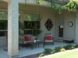 Gorgeous Home in Trilogy at Power Ranch in Gilbert, AZ (Photo 6 of 11)