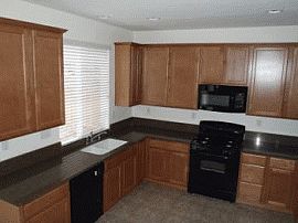 Inviting 4 Br 2 Ba Home in Sparks in Sparks, NV (Photo 2 of 3)