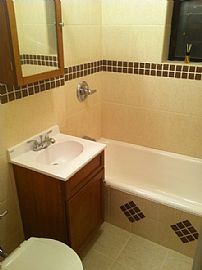 Convenient Apartment with Sizzling Hardwood Floors - No Fee! in Brooklyn, NY (Photo 3 of 6)