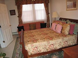 Furnished 1 Bedroom Apartment on 235 E 40th Street in Manhattan, NY