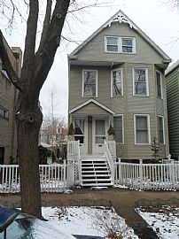 1 Bedroom Apartment Plus Den at Edgewater Glen in Chicago, IL (Photo 8 of 9)