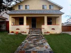 Spacious 5 Bedroom Home with 10 Foot Ceilings in Riverside, CA