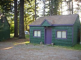 Studio Cottage in Park-like Setting in Port Orford, OR