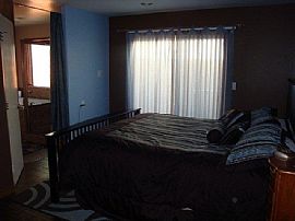 Gorgeous single story with a beautiful custom master bathroom!! in Hemet, CA (Photo 4 of 6)