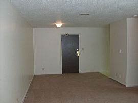 Save Lots of Gold Here in This 1 Bedroom Apartment! in South Bend, IN (Photo 5 of 5)