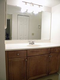 Beautiful 1 Bedroom Condo with Large Loft in Ponte Vedra, FL (Photo 9 of 11)