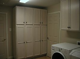 Unique, Large, Squeaky Clean Home with Open Floor Plan in Fairfax, VA (Photo 5 of 7)