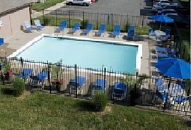 Willow Lake Apartments -  Great Location..Great Price in Kansas City, MO (Photo 5 of 7)