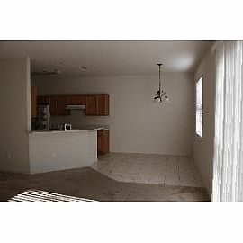 Sensational 3 Bedroom House in Hudson, FL (Photo 3 of 3)