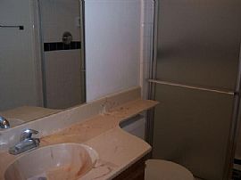 Very large duplex with an enclosed patio! in Hemet, CA (Photo 4 of 4)