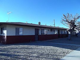 Very Cute 2 BR Tri-Plex with Water and Trash Included!! in Hemet, CA