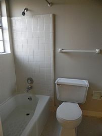 Newly Renovated 3 Bedroom Home - Ready For Tenants! in Memphis, TN (Photo 10 of 12)