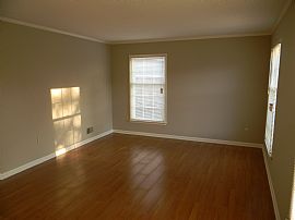 Newly Renovated 3 Bedroom Home - Ready For Tenants! in Memphis, TN (Photo 4 of 12)