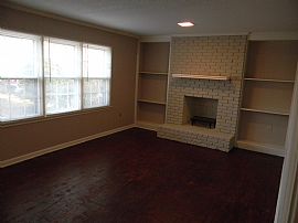 Newly Renovated 3 Bedroom Home - Ready For Tenants! in Memphis, TN (Photo 5 of 12)