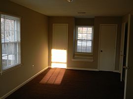 Newly Renovated 3 Bedroom Home - Ready For Tenants! in Memphis, TN (Photo 9 of 12)