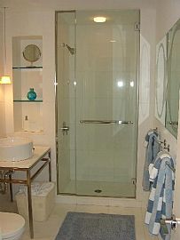 Fully Furnished One Bedroom Apartment with Great Service in New York, NY (Photo 5 of 5)