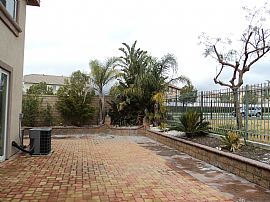 5 Bedroom Residence with Great Golf View Near 210 Fwy in Fontana, CA (Photo 8 of 8)