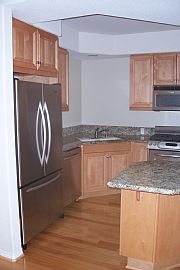 Beautiful South Torrance Condo in Torrance, CA (Photo 6 of 10)