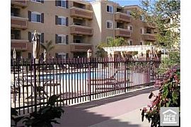 Beautiful South Torrance Condo in Torrance, CA (Photo 7 of 10)