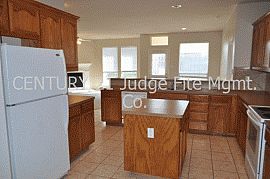 Furnished 3 Br 2 Ba House in Crowley, TX (Photo 3 of 3)