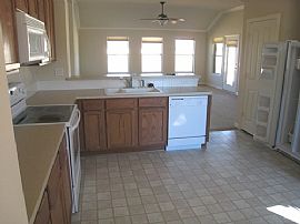 3bed/2bath/2c.G.Commiunity Denton in Denton, TX (Photo 3 of 7)