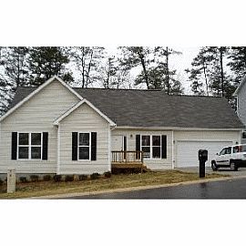 Deluxe 3 Bedroom 2 Bath Home in Asheville, NC