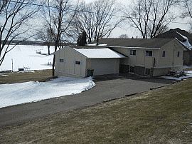 Immaculate 4 Br 2 Ba Home in Minnetrista, MN