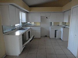 4 Bedroom / 2bath Home For Rent in Kissimmee in Kissimmee, FL (Photo 5 of 6)