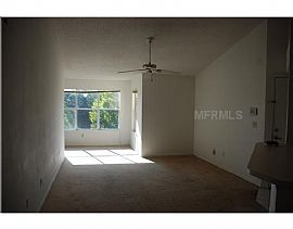 2 Bedroom / 1 Bath Condo in Orlando Near Airport in Orlando, FL (Photo 3 of 6)