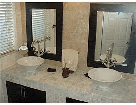 Dazzling 3 Bedroom, 2 Bath Home in Hollywood, FL (Photo 3 of 3)