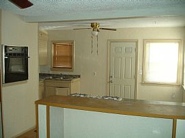 Remodeled 3 Bedroom Home Near Wsu in Wichita, KS (Photo 3 of 10)