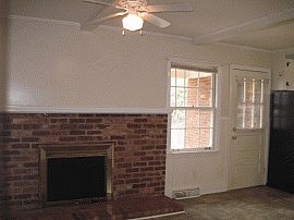 Delightful 3 Bedroom Home in Charlotte in Charlotte, NC (Photo 2 of 3)