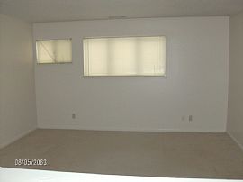 This 2 BR Home Is What Fabulous Looks Like in South Bend, IN (Photo 5 of 5)