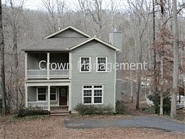 Nifty 3 Br 2.5 Ba Home in Gainesville, GA