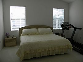 Furnished 3 Bedroom Home in Ridgewood Lakes in Davenport, FL (Photo 3 of 12)