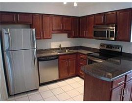 Luxury 2 Bedroom Condo with Great Location st Good  Rate in Quincy Center, MA